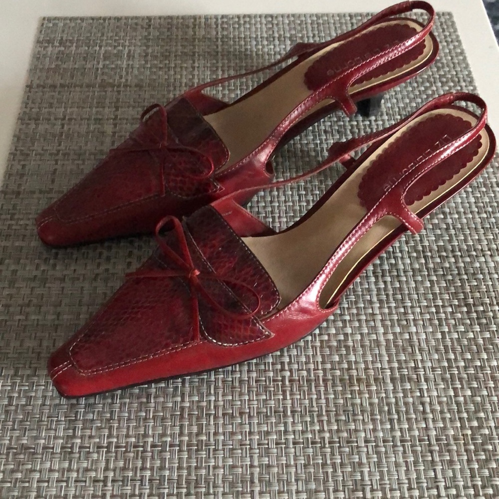Women’s sandals